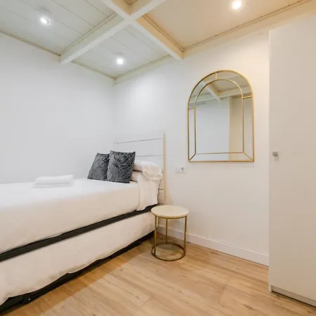 Duplex Dreams De Barrio Santa Cruz Appartamento