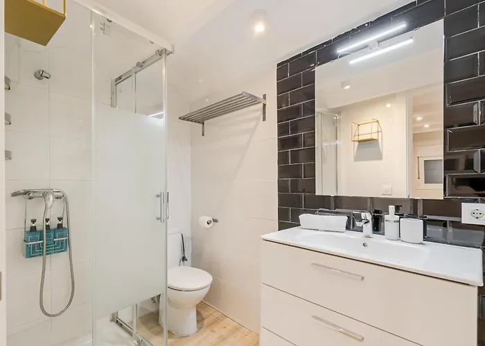Duplex Dreams De Barrio Santa Cruz Apartment *